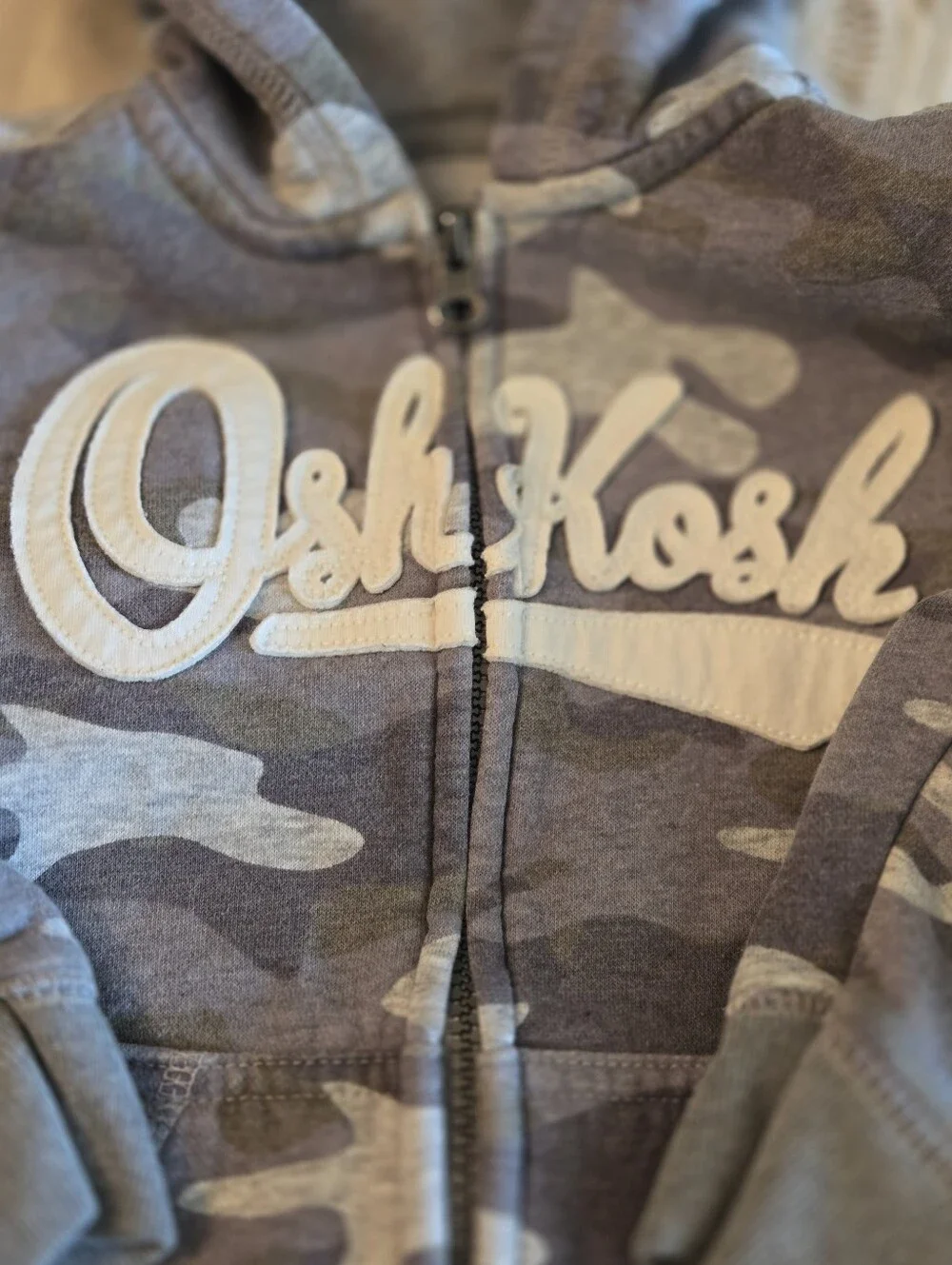 OshKosh B'gosh Gray Camo Hoodie & Joggers Set- 2T GREY TONED